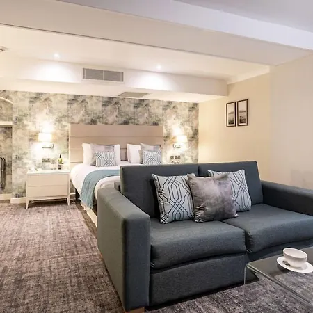 Castle In Kendal, Bw Premier Collection Κένταλ